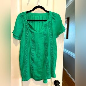 Land‎ N Sea beautiful green shirt in excellent used condition